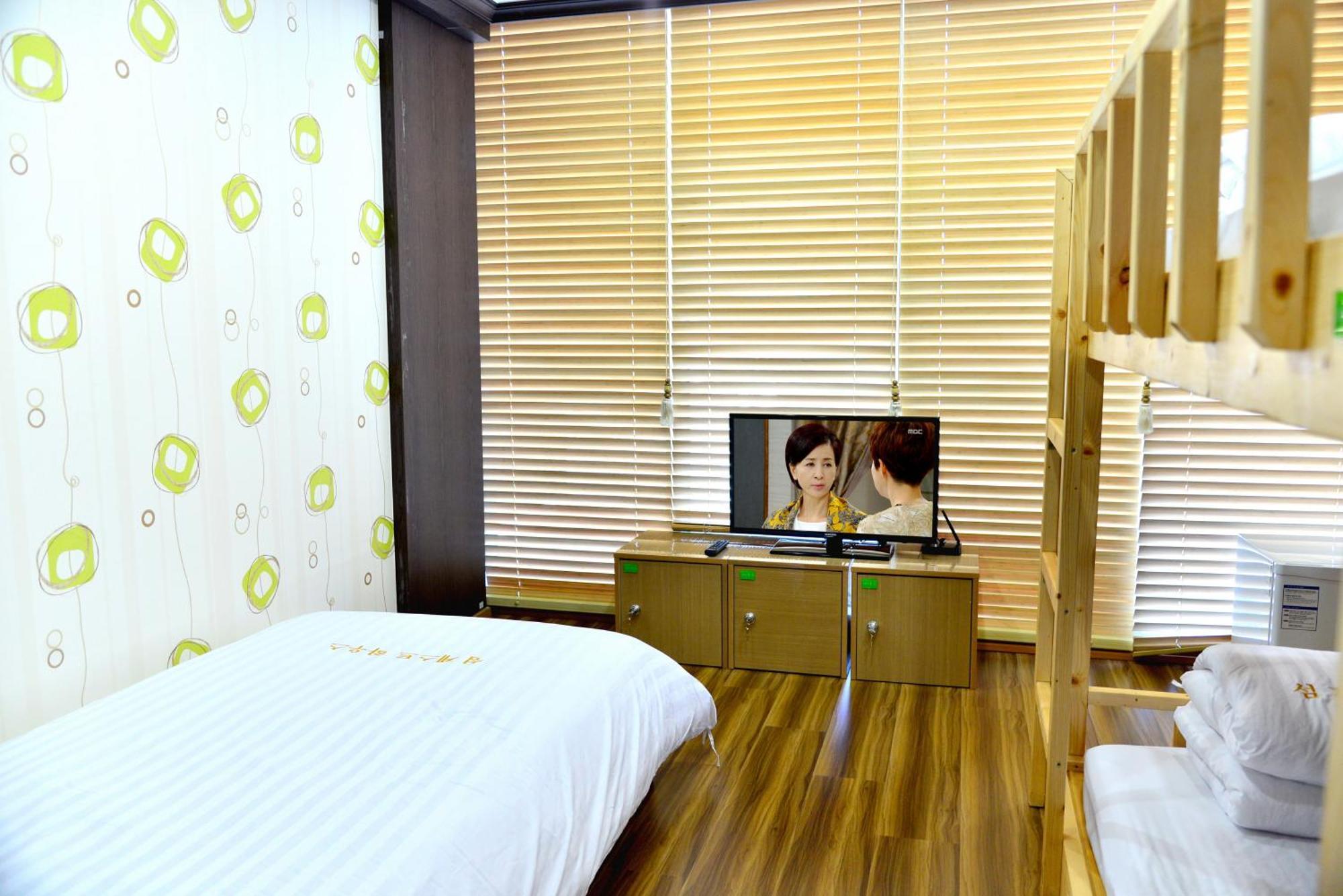 Seom Guesthouse Согвипхо Экстерьер фото